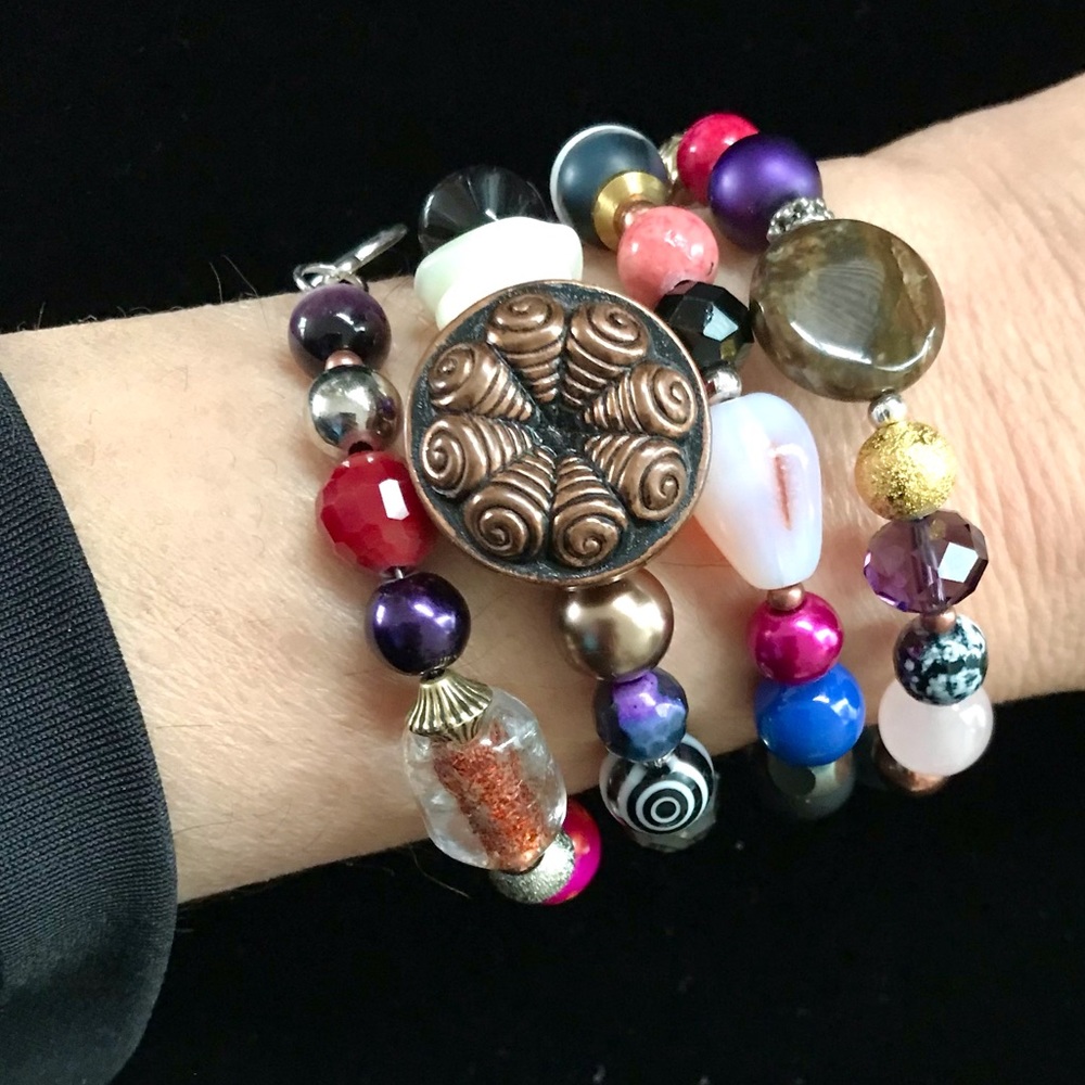 Handmade Bracelet with Vintage and Modern Elements (NB76-3H) New Without Tags - Picture 11 of 11